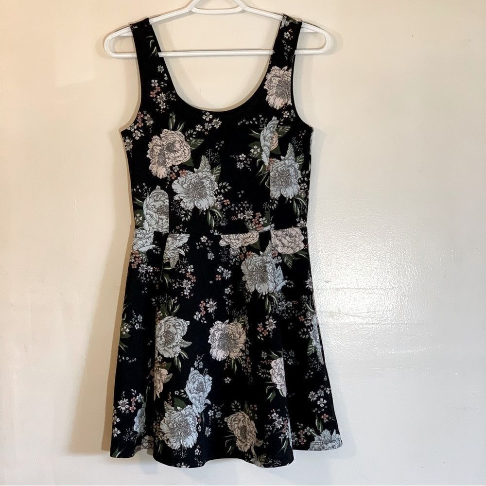NWOT H&M Divided Floral Mini Dress Stretch Black Baby Blue Pink Sz 8 Gorgeous